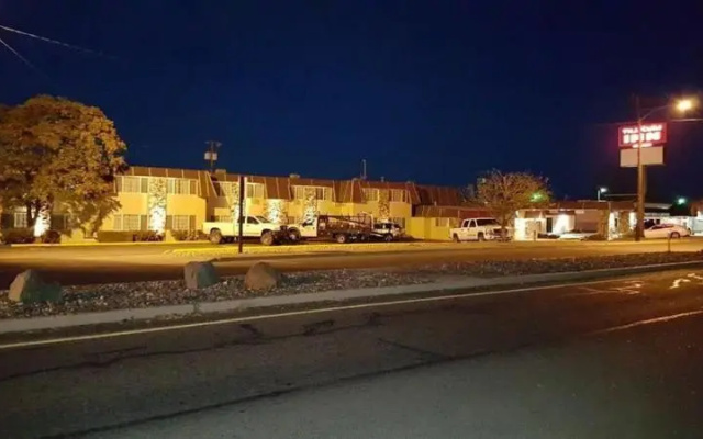 Tillicum Inn