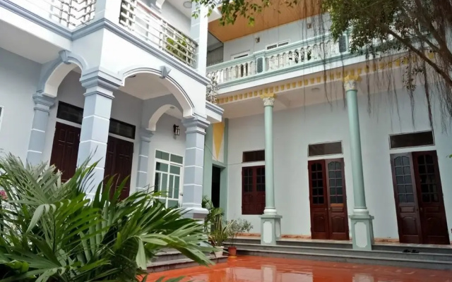 Van Long Homestay