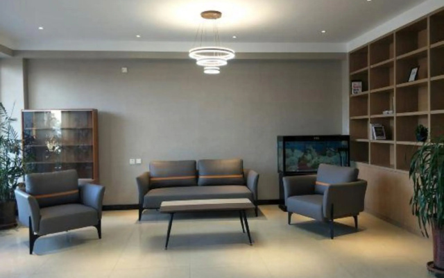 Homeinn Pebble Hotel (Zhengding Airport)