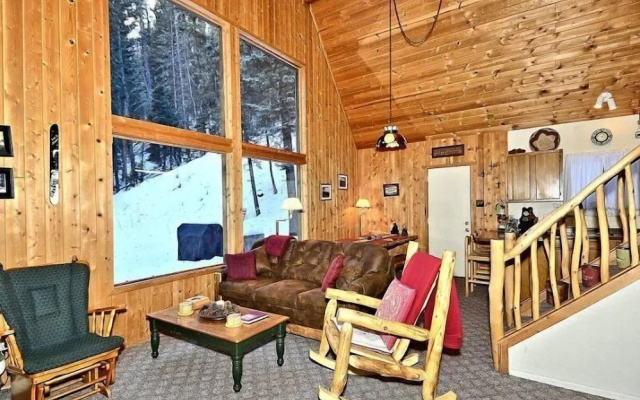 Copper_creek_chalet