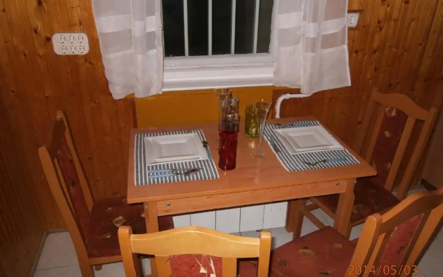 Highland Apartment