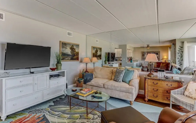 203 Oceans of Amelia