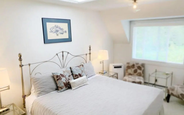 Otters Pond Bed & Breakfast