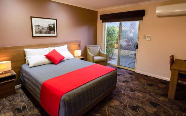 Quality Hotel Bayswater