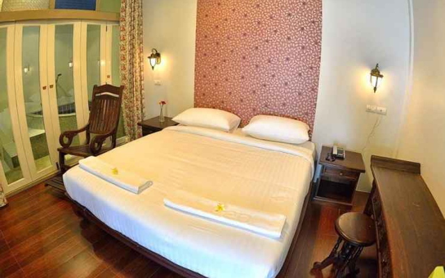 Sleep Hotel Suratthani