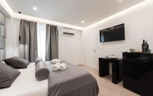 10 Heritage Rooms
