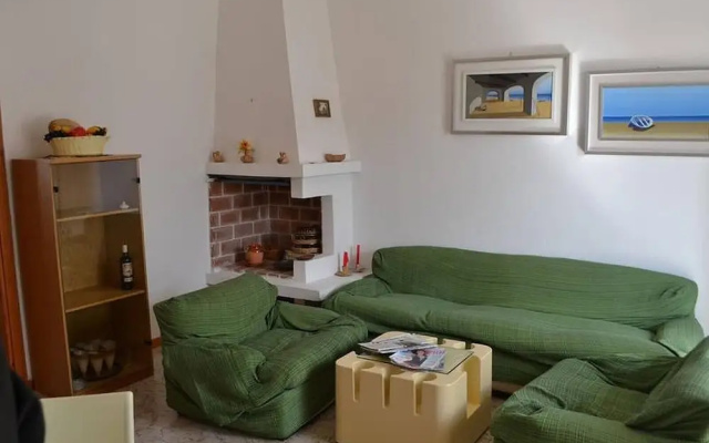 Apartment Near The Beach With Air Conditioning Pets Allowed