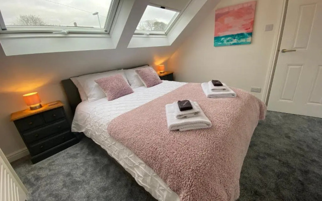 Willows Worthing 4 bed With ev Charger & sea Views