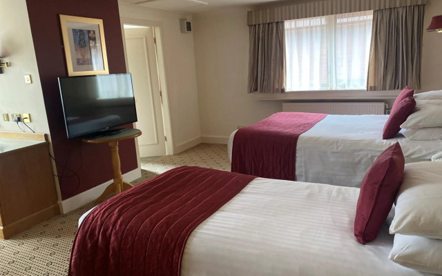 Forest Hills Hotel