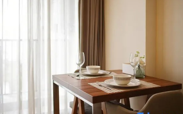 Luxury Apartment in Down Town