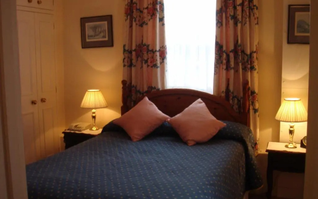 Gibtel Lodge & Cafe