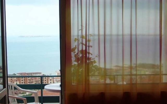 Отель Guest House Amor Свети Влас комната для гостей