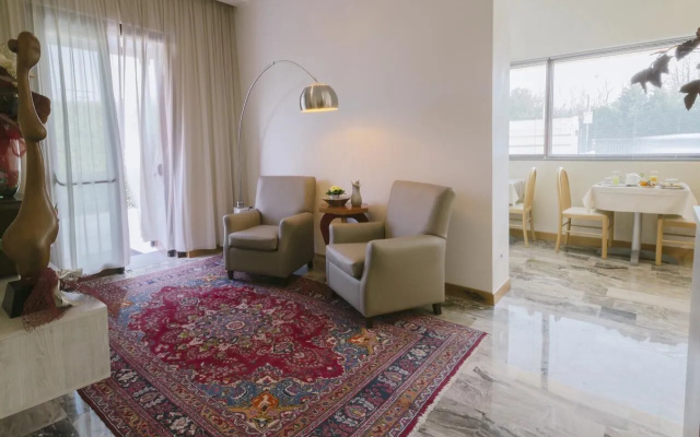 Piccolo Hotel