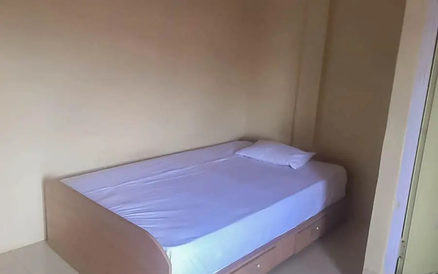 Koolkost Female Syariah near IKIP PGRI