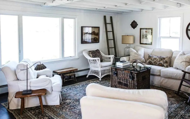 Downtown 3br On Water 3 Bedroom Home