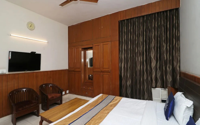 Oyo 10177 A Gulshan Continental