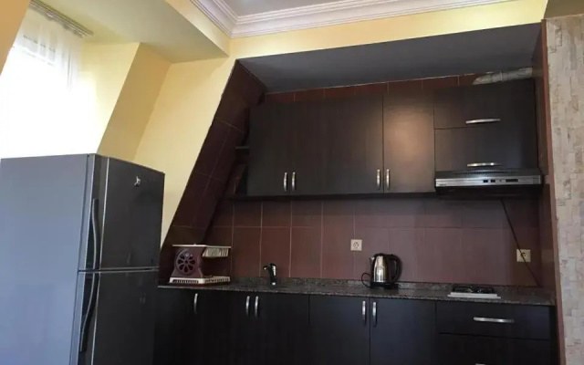 Apartment on 162 Parnavaz Mepe