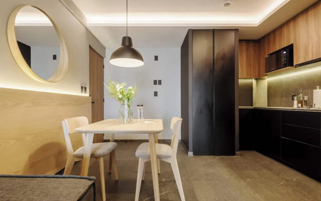 w Urban Vibes 1BR w Balcony in Tabacalera