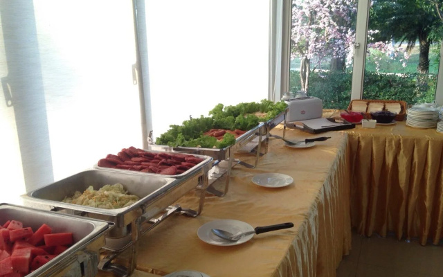 Grace iLint Resort