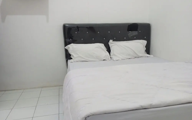 OYO Life 92543 Ratu Sakti Residence Syariah