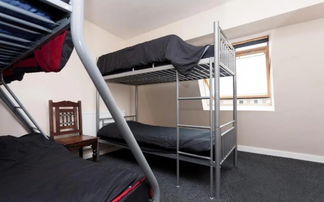 Budget Hostel