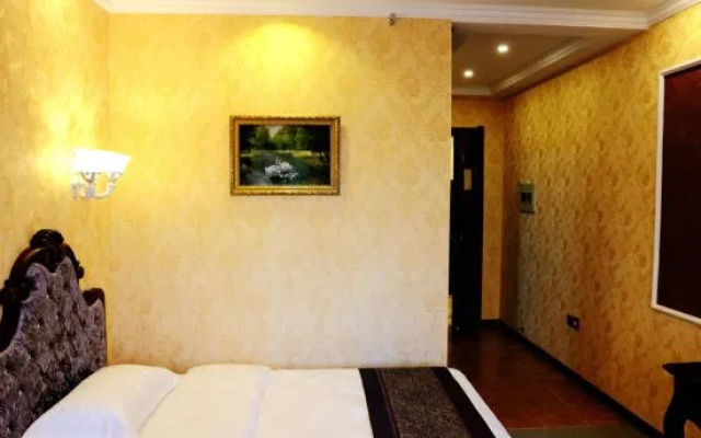 Petersburg Hotel (Building C)
