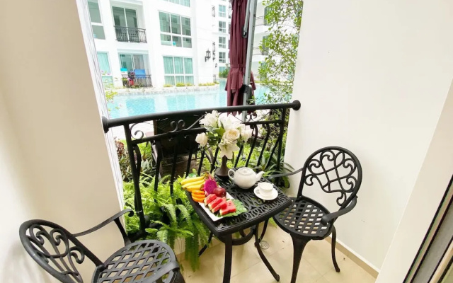 1 Bedroom Condo in Great Location D419