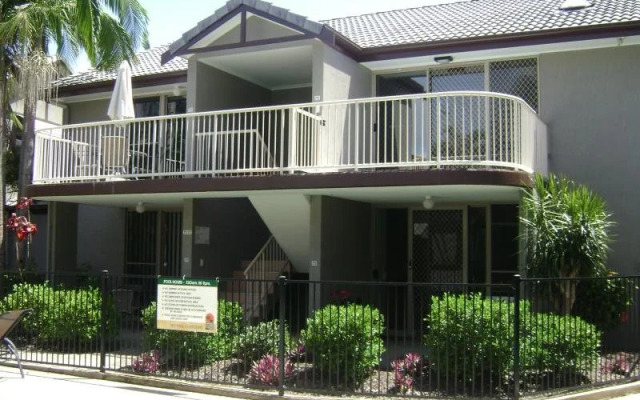 Weyba Gardens Resort