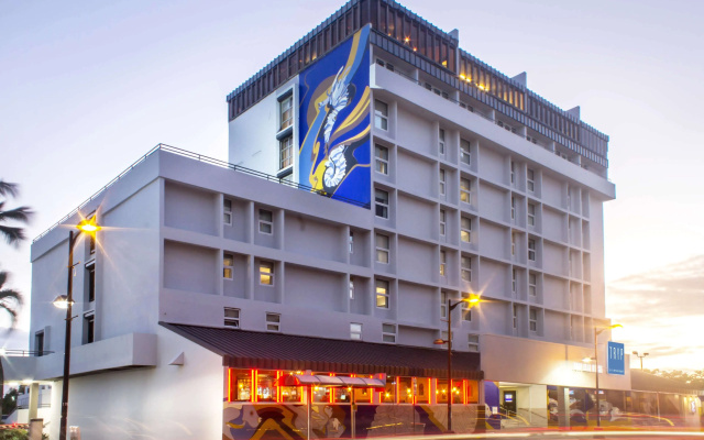 TRYP by Wyndham Isla Verde