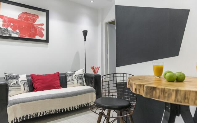 Апартаменты Acropolis Cozy Studio By Livin Urbban Афины комната для гостей