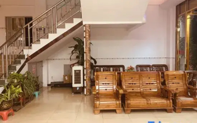 Sanya Xinpeng Hostel