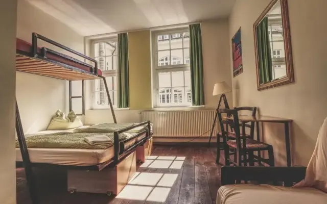 OPERA Hostel