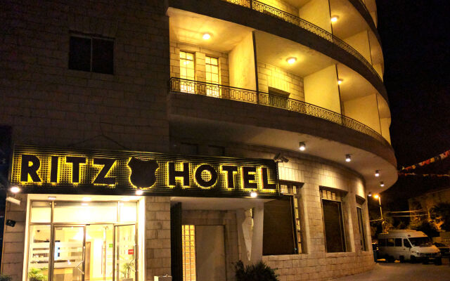 Ritz Hotel Jerusalem Израиль, Иерусалим - 1 отзыв об отеле, цены и фото номеров - забронировать отель Ritz Hotel Jerusalem онлайн вид на фасад