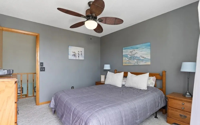 138 Tarpon 4 Bedroom Home by Redawning