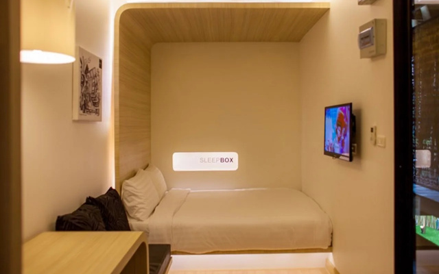 Sleepbox Chiangmai Hotel