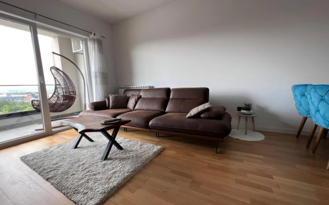 Luxury Apartment Sarajevo King Size Bed