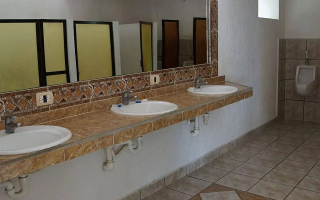 Hotel DORALBA INN Chichén