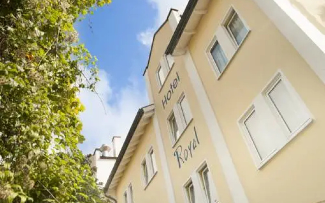Royal Hotel