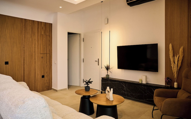 POLYTELIA | Luxury Living