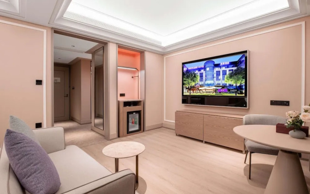 Mercure Chongqing Times Paradise Walk