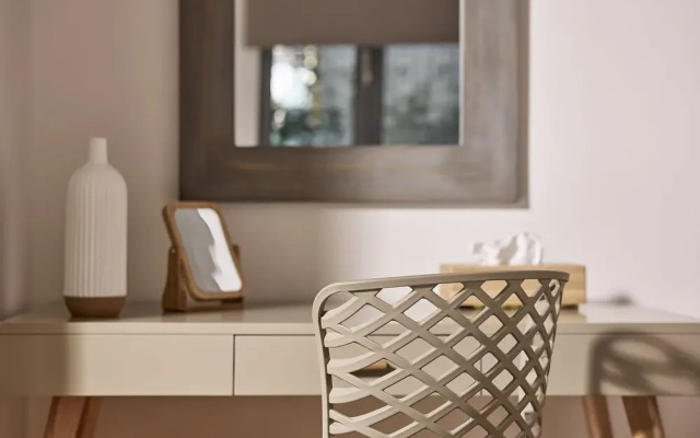 Elaia Luxury Condo Glyfada