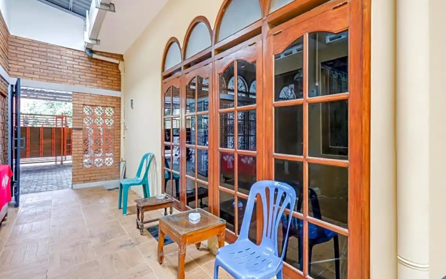 OYO 90095 Indah Homestay Syariah