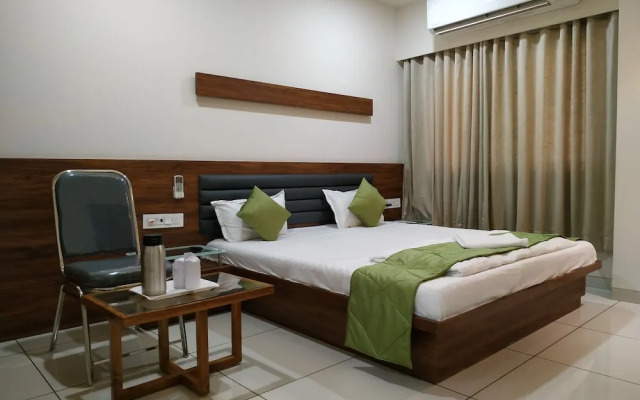 Hotel Satkar Chhatral