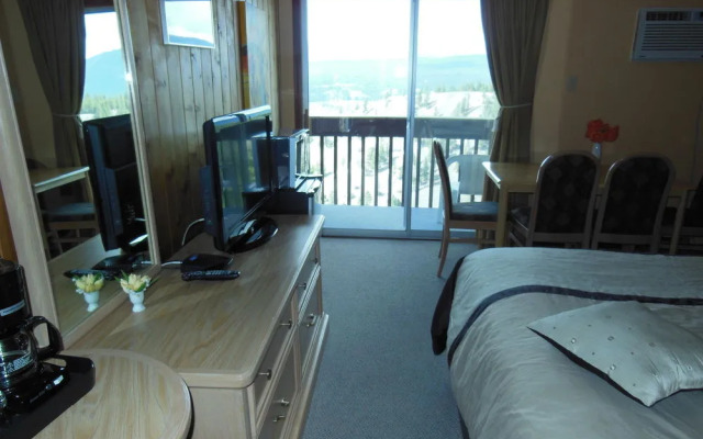 Rocky Mountain Springs Lodge