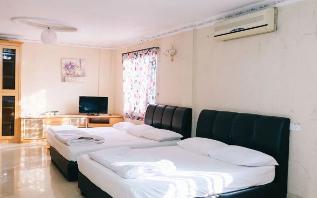 Maple Homestay