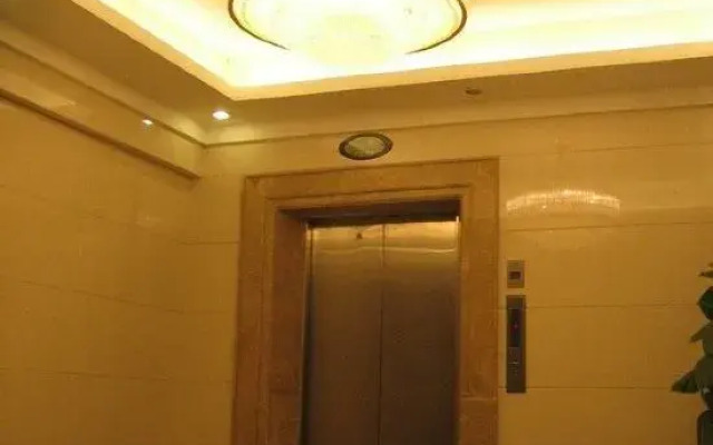 Yaduo Hotel (Xinfeng County Yunjishan Scenic Area）