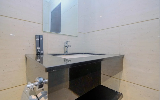 Elegant 1br at Brooklyn Apartment Near Alam Sutera