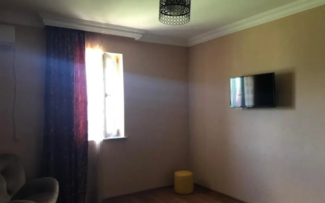 Nani's sweet home