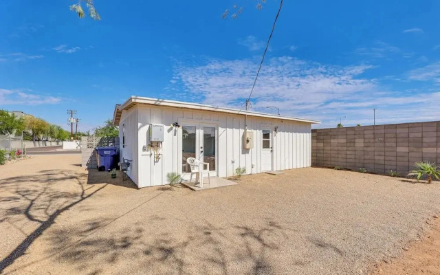 Walkable Downtown Chandler Oasis w/ Private Patio