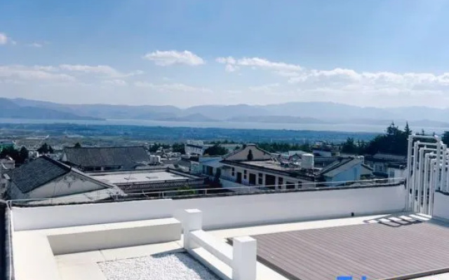 Yuni Jinxi Homestay (Dali Ancient City Branch)